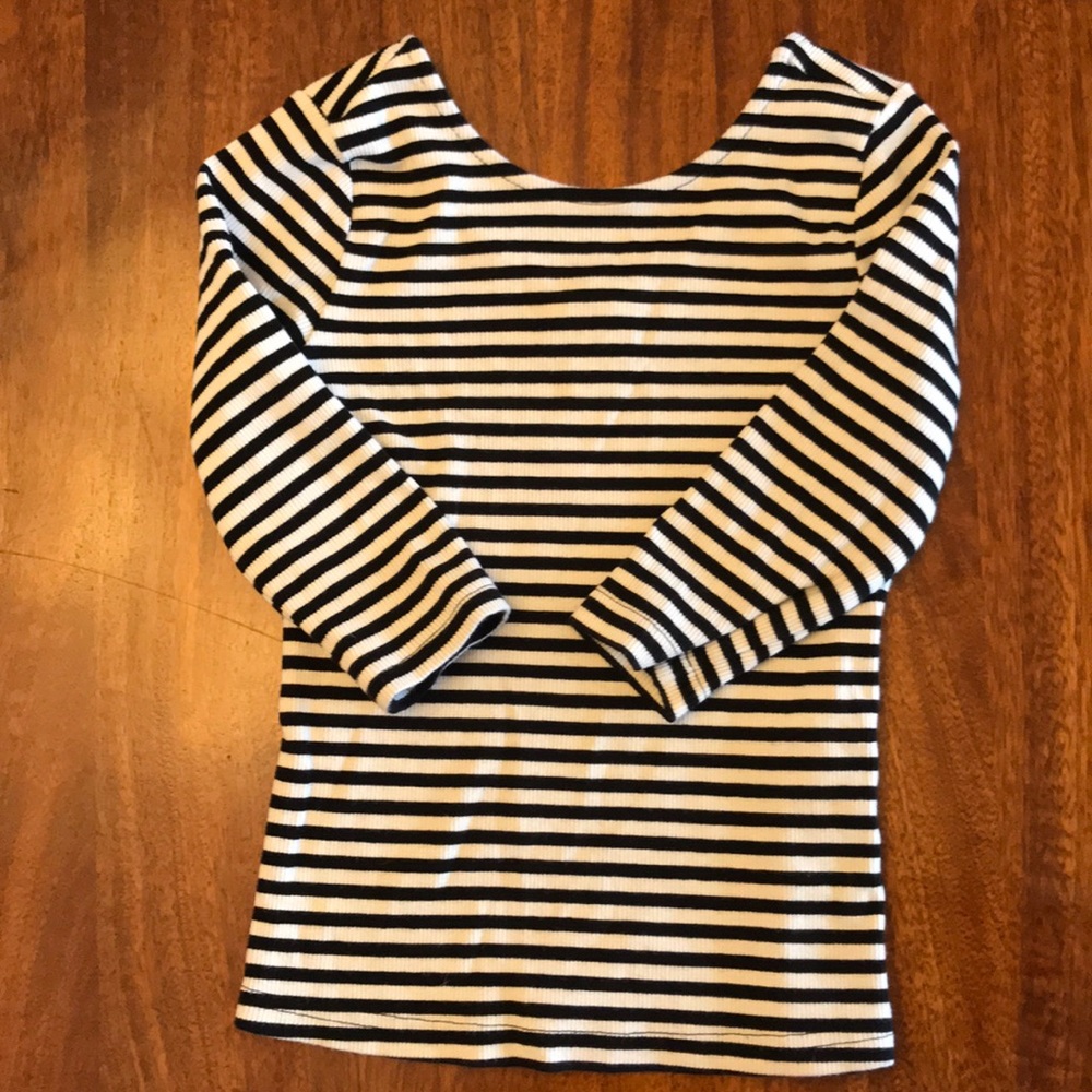 Forever 21 striped 3/4 length sleeve shirt